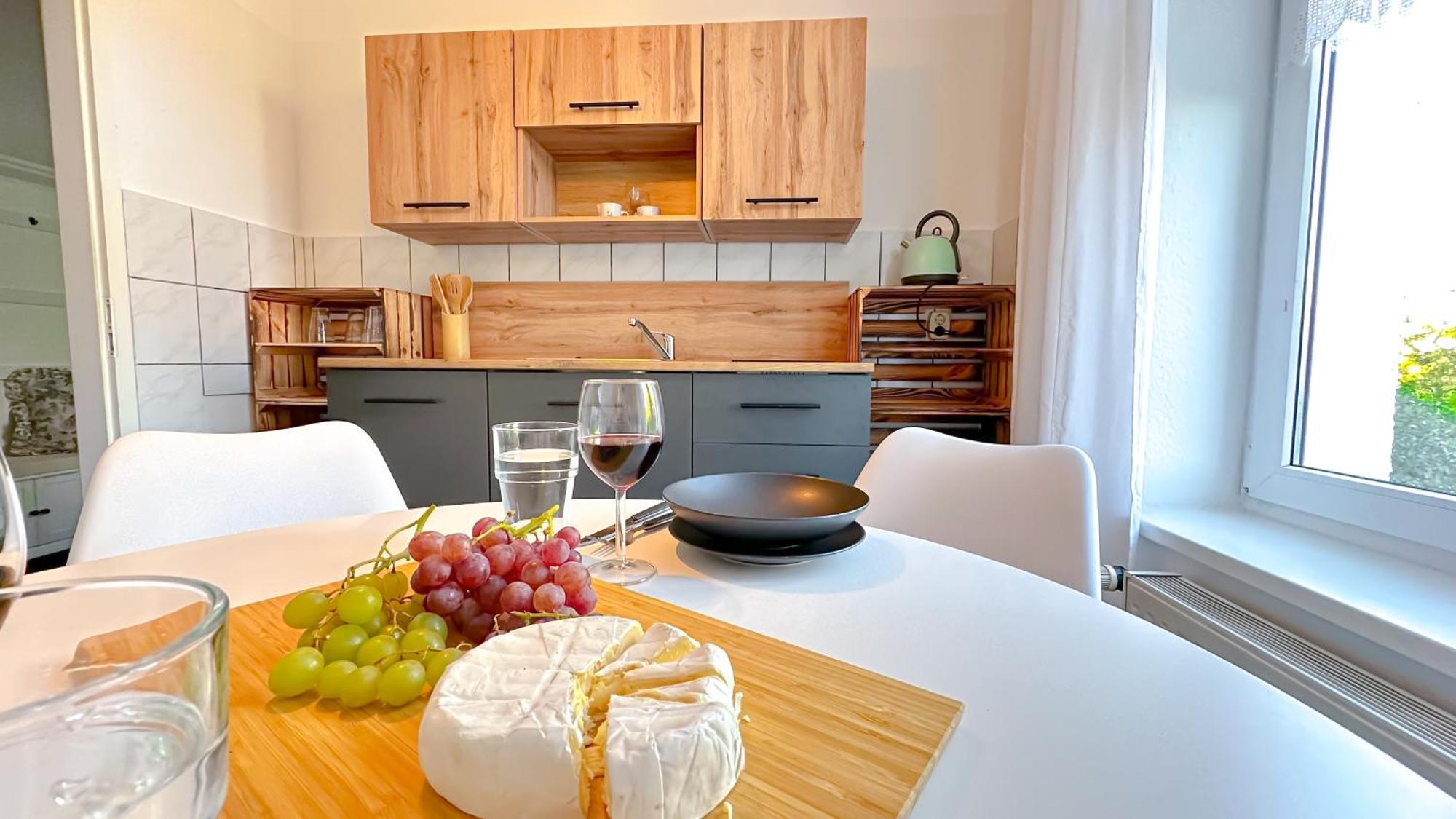 Homestayplus Schwerin ชเวียรีน ภายนอก รูปภาพ